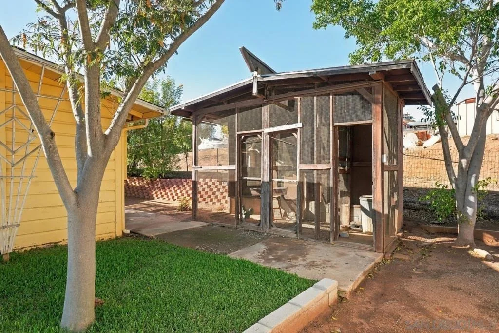 Photo of 11473 Valle Vista Road