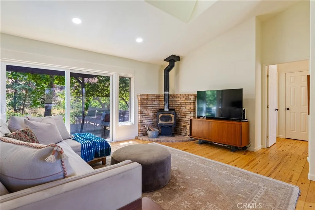 Photo of 5750 El Pharo