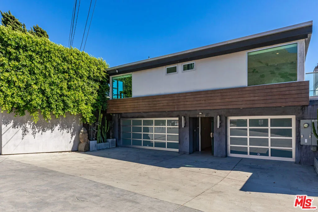 Photo of 26050 Pacific Coast Highway