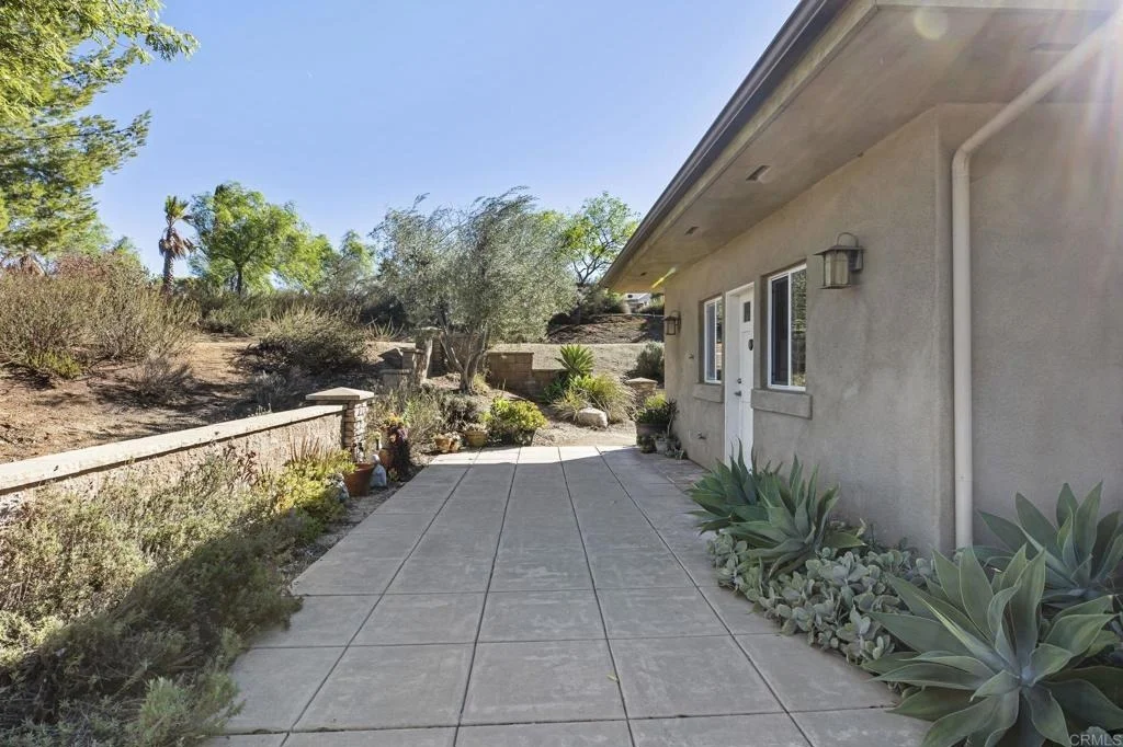 Photo of 25438 Rancho Barona Road