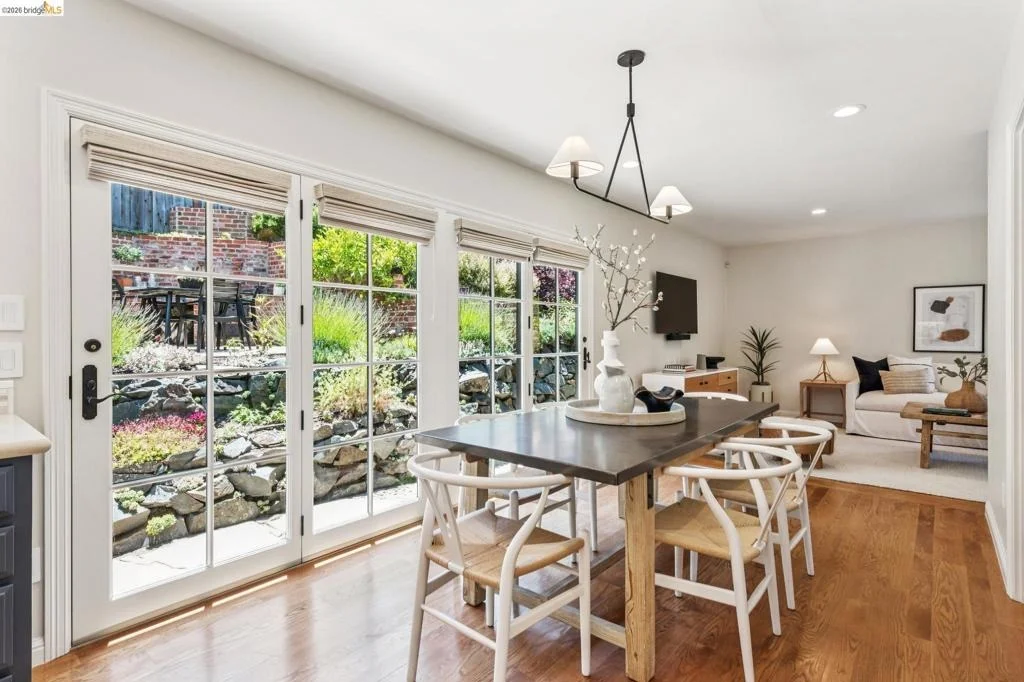 Photo of 2363 LEIMERT BLVD
