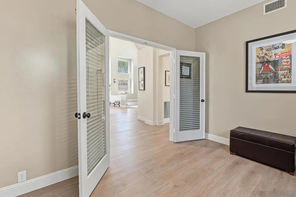 Photo of 45226 Camino Monzon