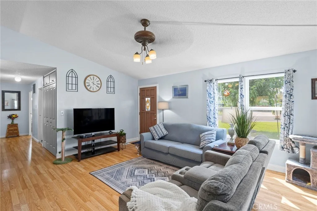 Photo of 9640 Sharondale