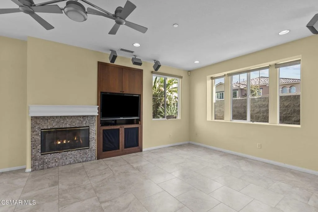 Photo of Unit B at 2980 Campa Way