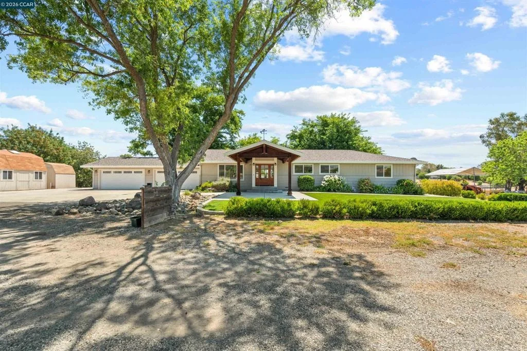 Photo of 7408 June Bug Lane