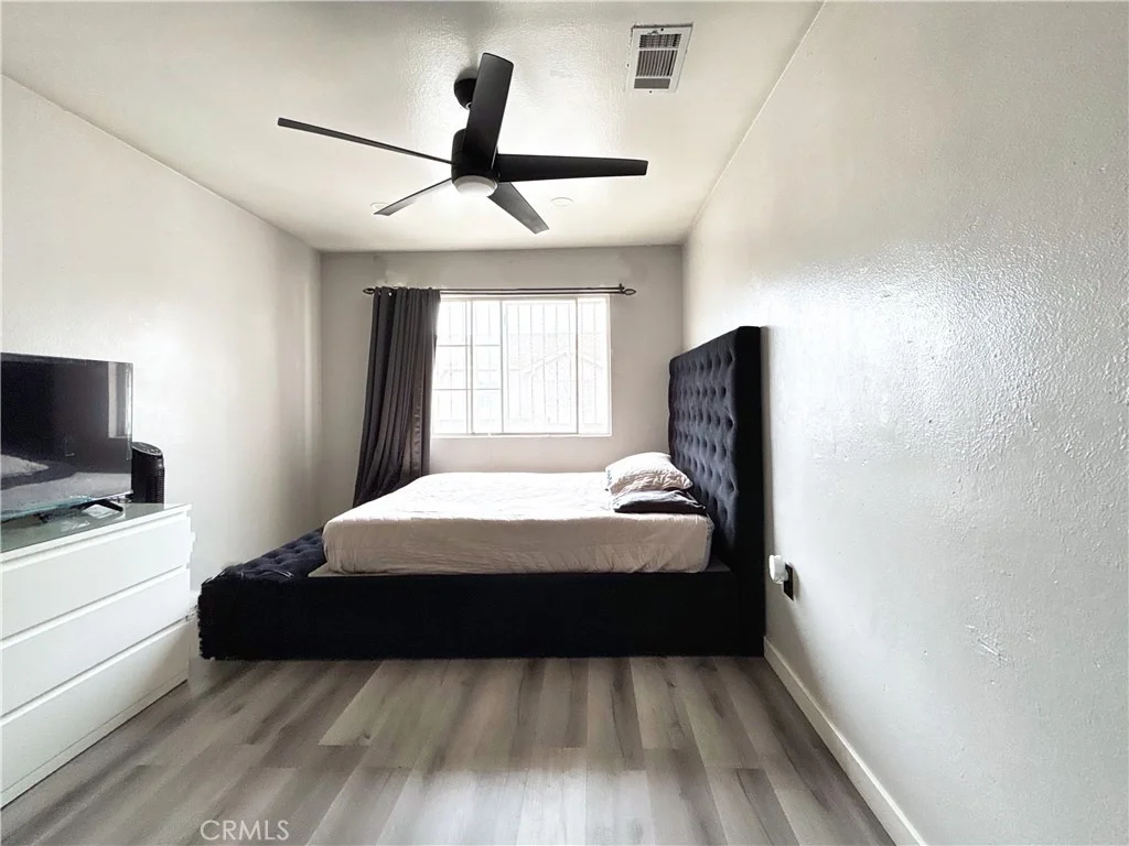 Photo of Unit 16 at 820 W Compton