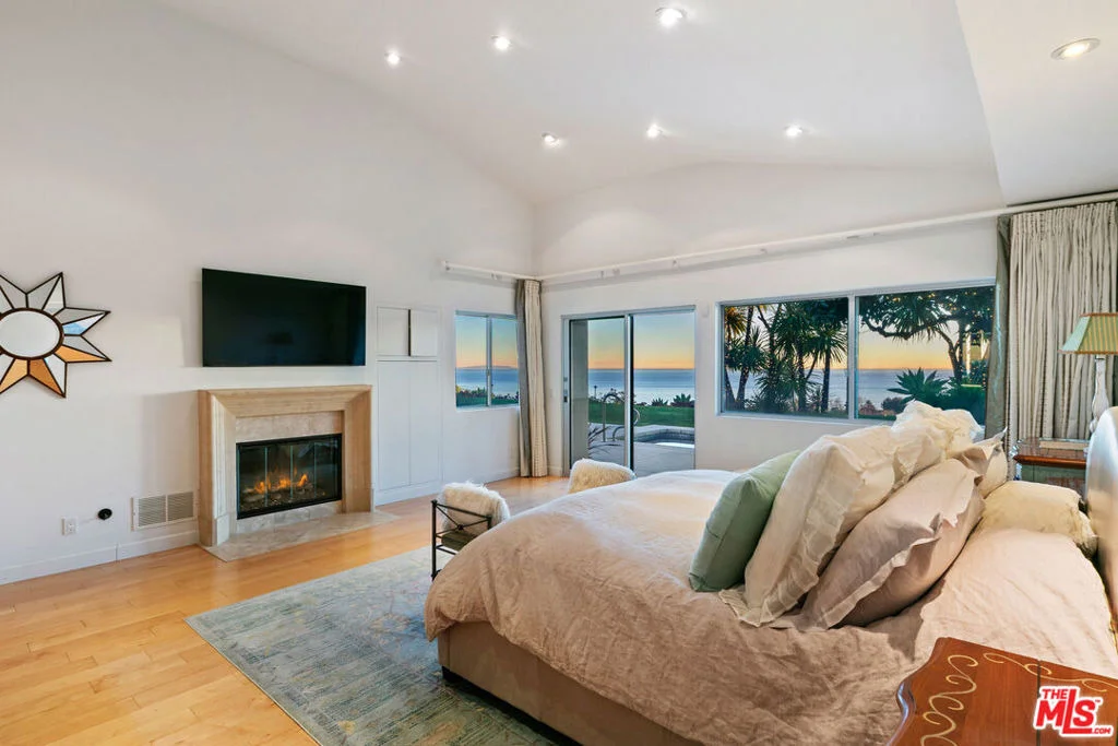 Photo of 24518 Vantage Point Terrace