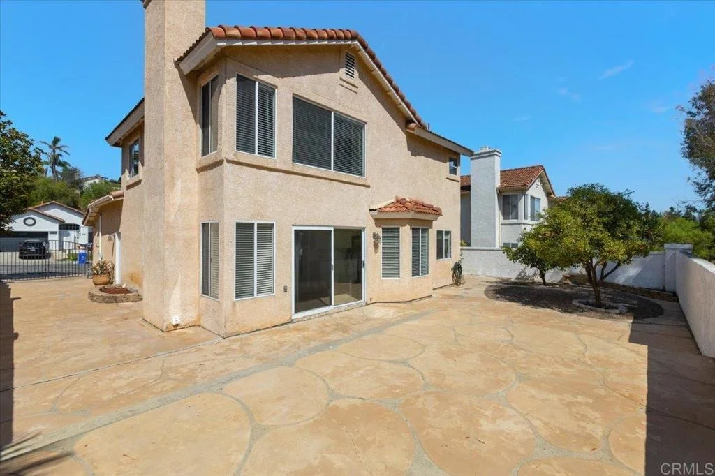 Photo of 539 Avenida Blanco