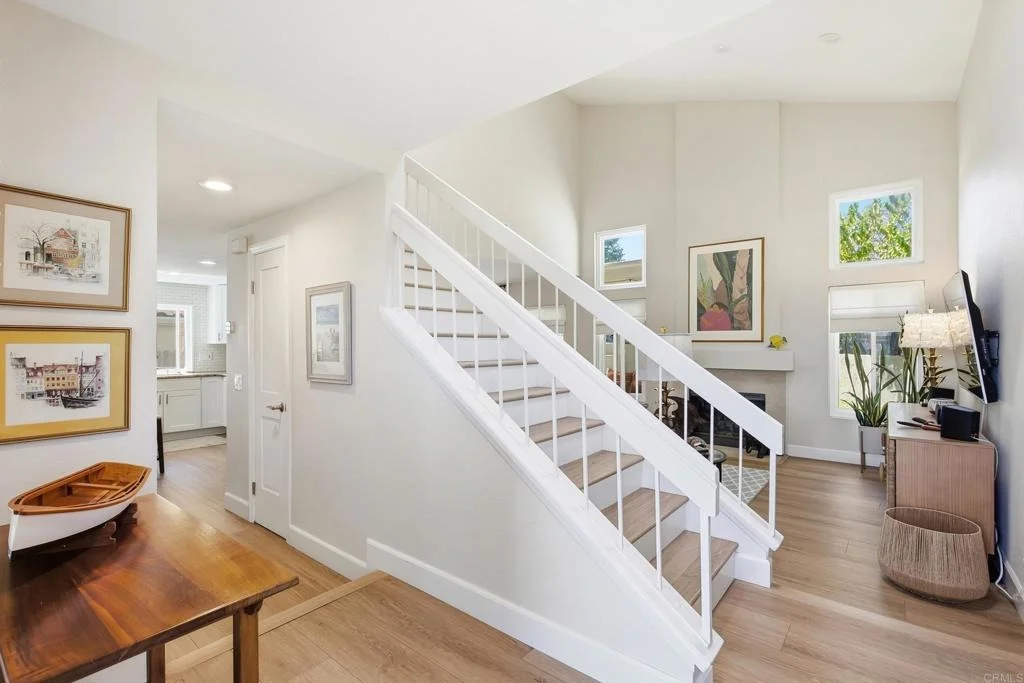 Photo of 1702 Avenida Vista Labera