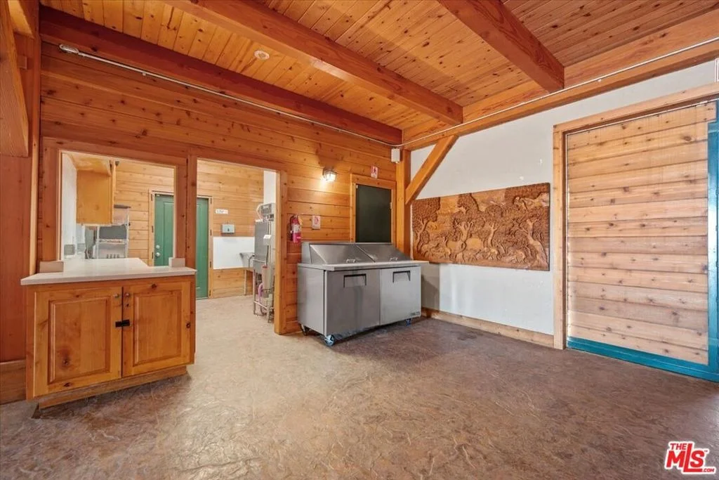 Photo of 230 Hans Place