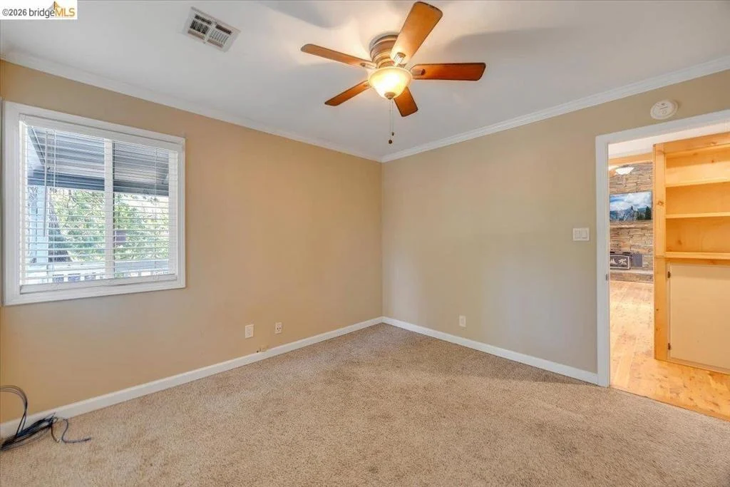 Photo of 5827 Lookout Ct