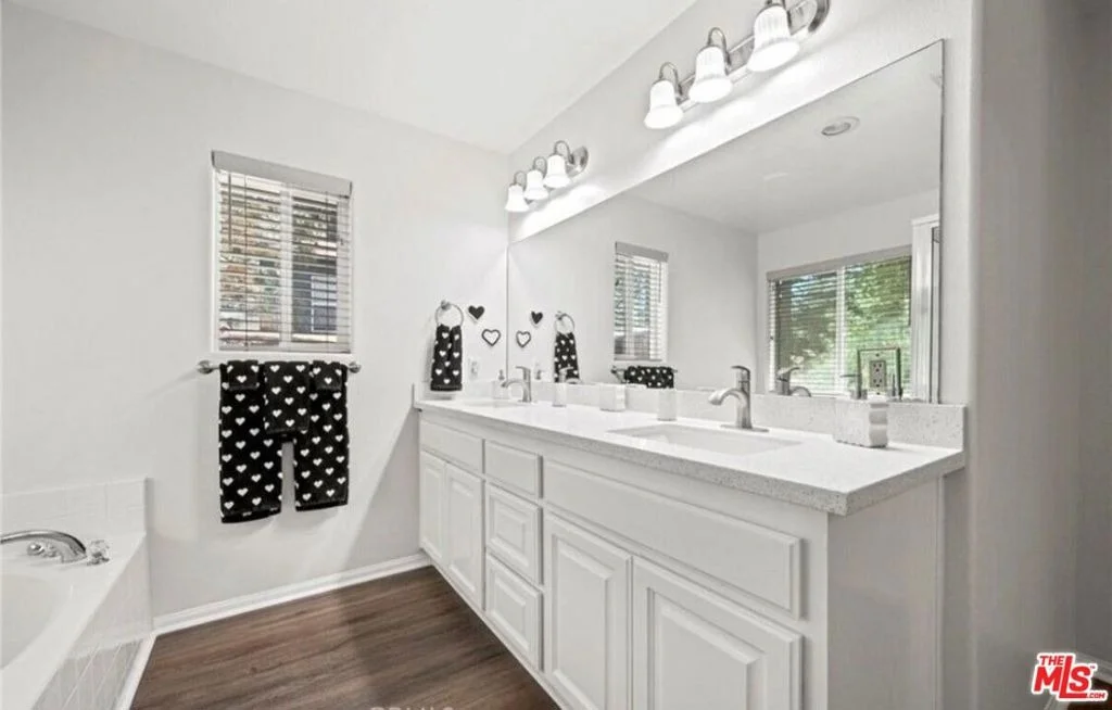 Photo of 1713 Twin Lakes Road