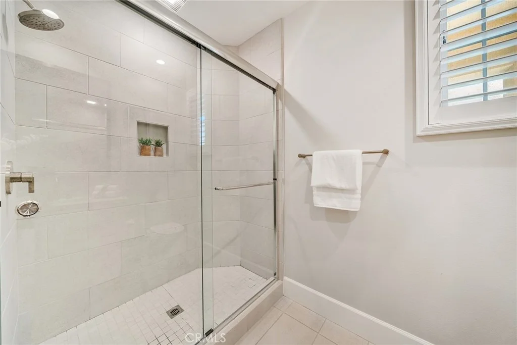 Photo of 152 Statura