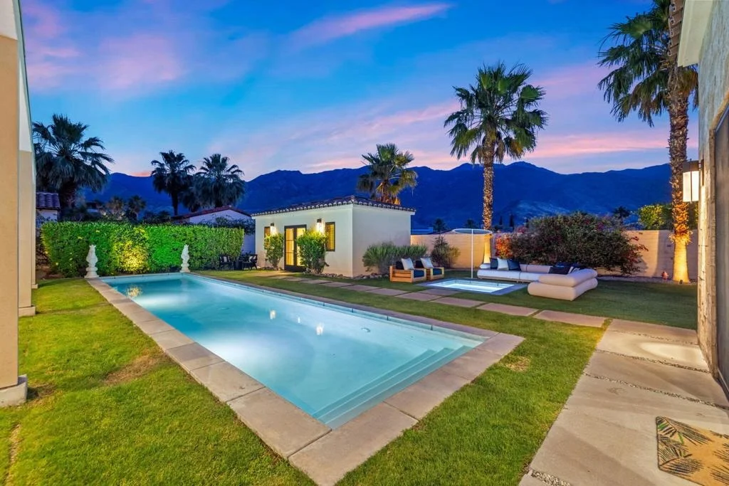 Photo of 3085 Arroyo Seco