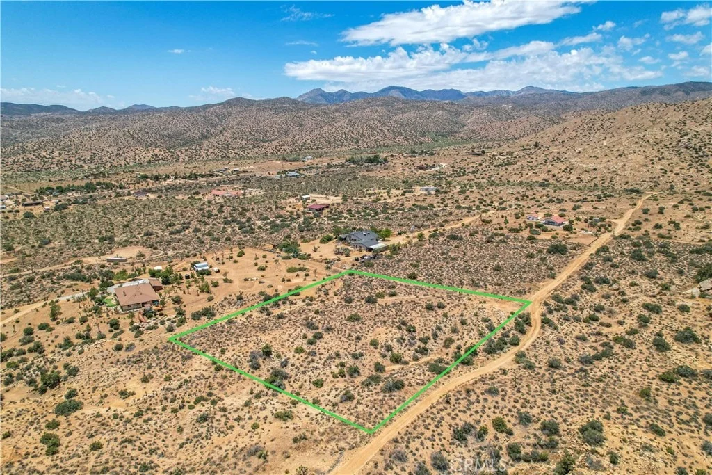 Photo of 51098 Geronimo Trail