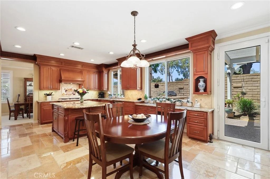 Photo of 431 Downey Lane