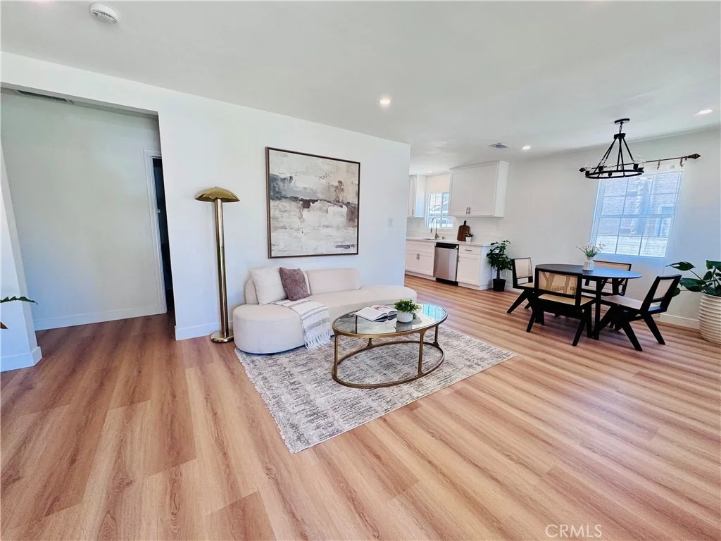 Photo of 8166 Borson