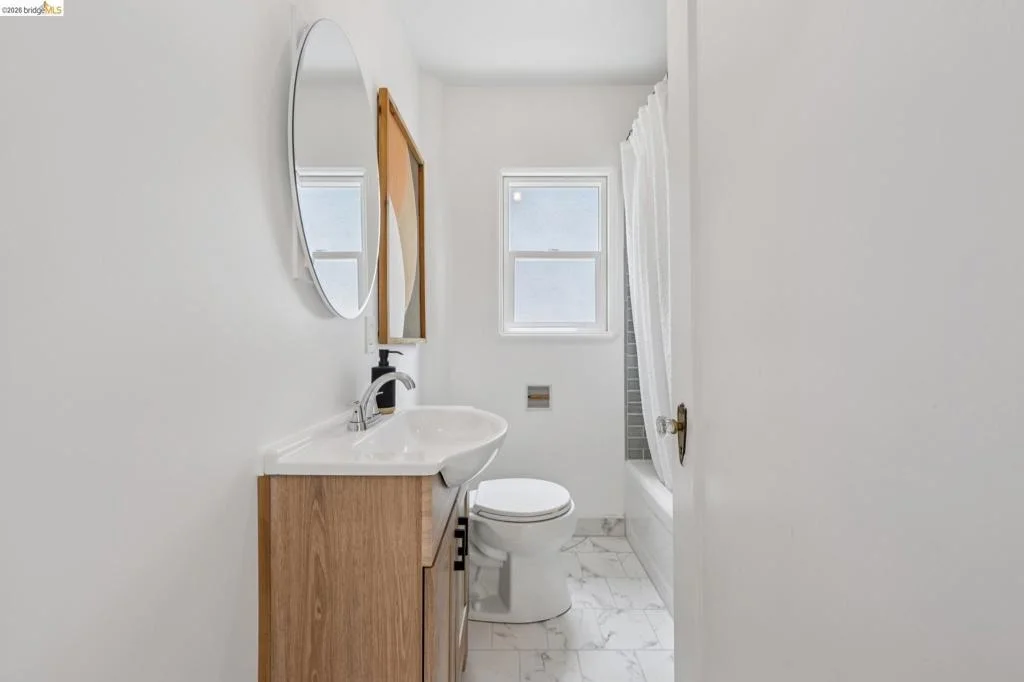 Photo of 945 Virginia Street