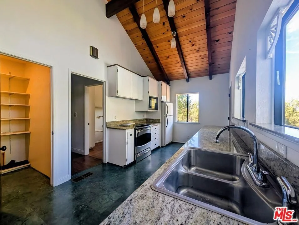 Photo of 37068 Mudge Ranch Road