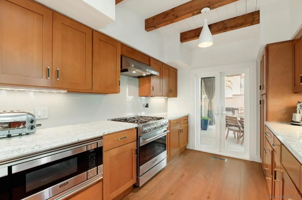 Photo of 3958 La Cresta