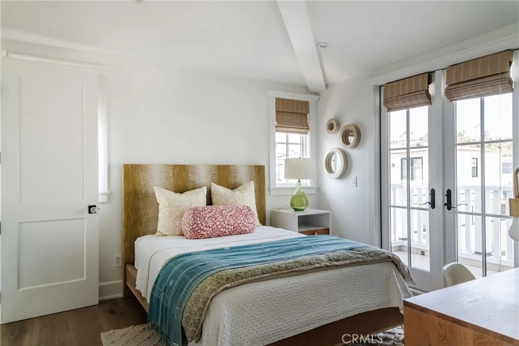 Photo of 441 3rd Street