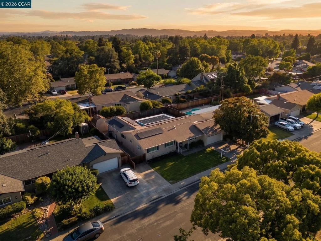 Photo of 4242 Henning Dr