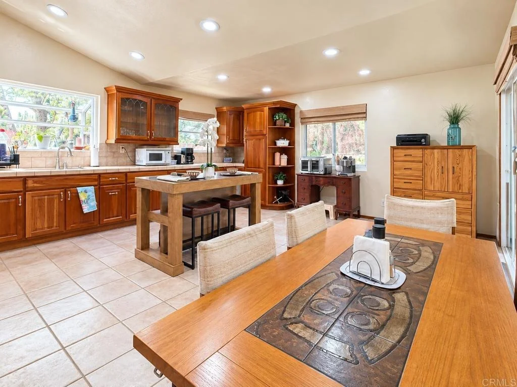 Photo of 652 Irene Road