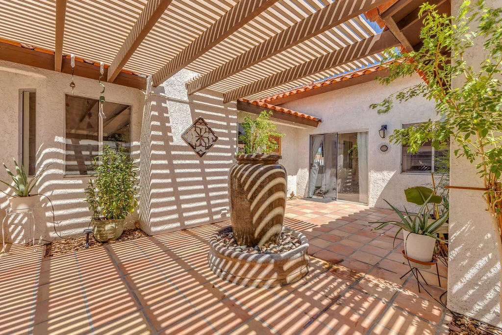 Photo of 52905 Avenida Herrera