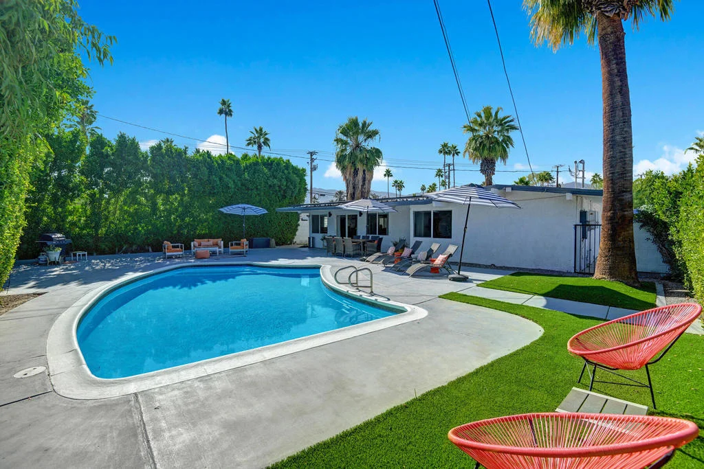 Photo of 45468 Panorama Drive