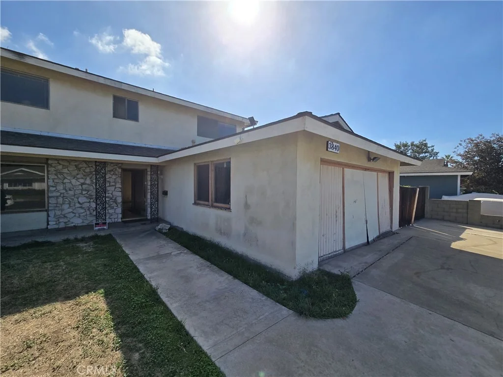 Photo of 3840 Rose