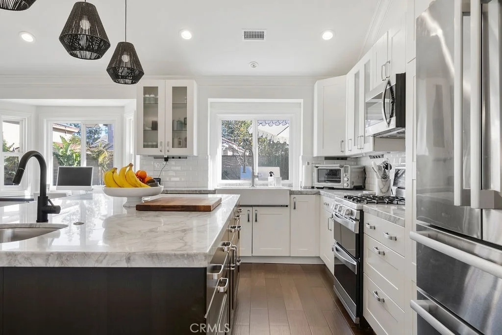 Photo of 7049 Armstrong Place