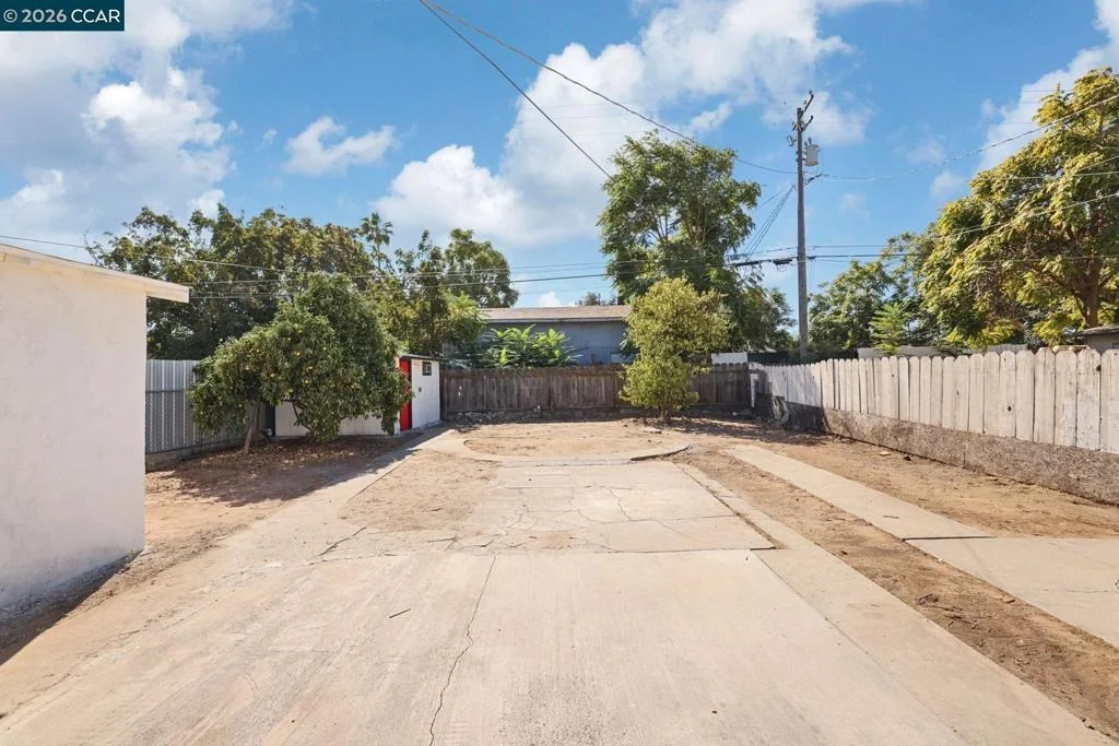 Photo of 300 Pueblo Ave