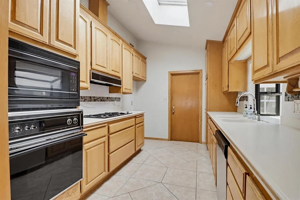 Photo of 624 Guava Ave