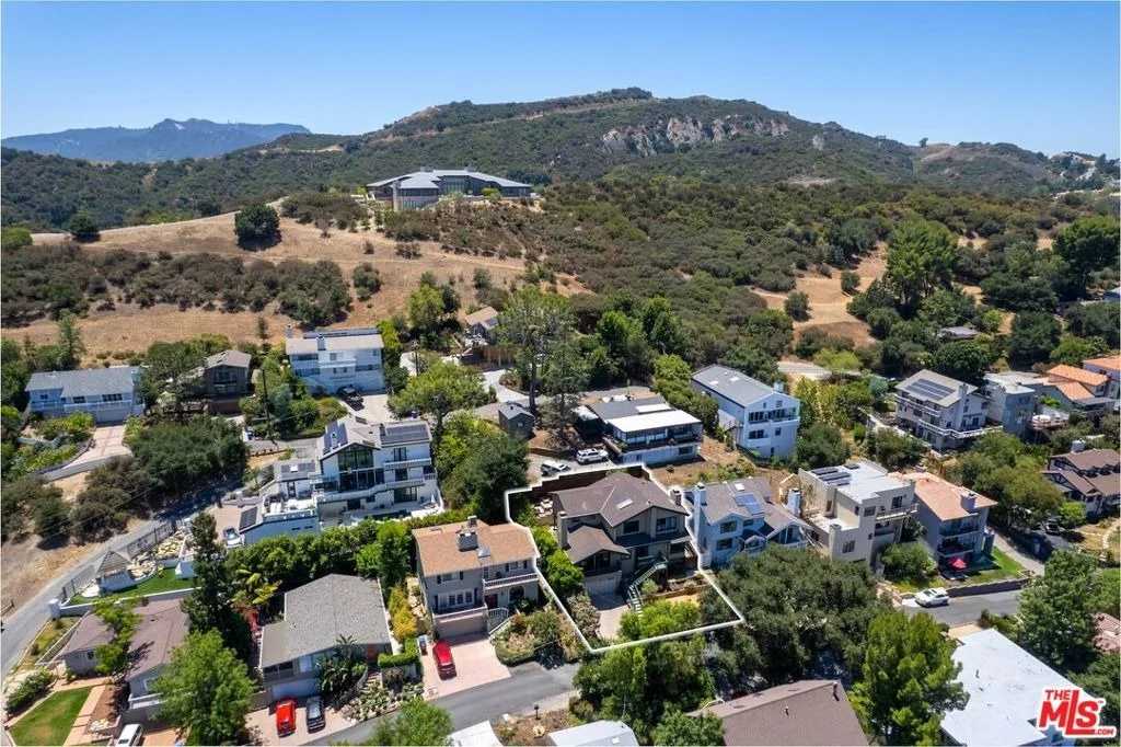 Photo of 23620 Clover Trail