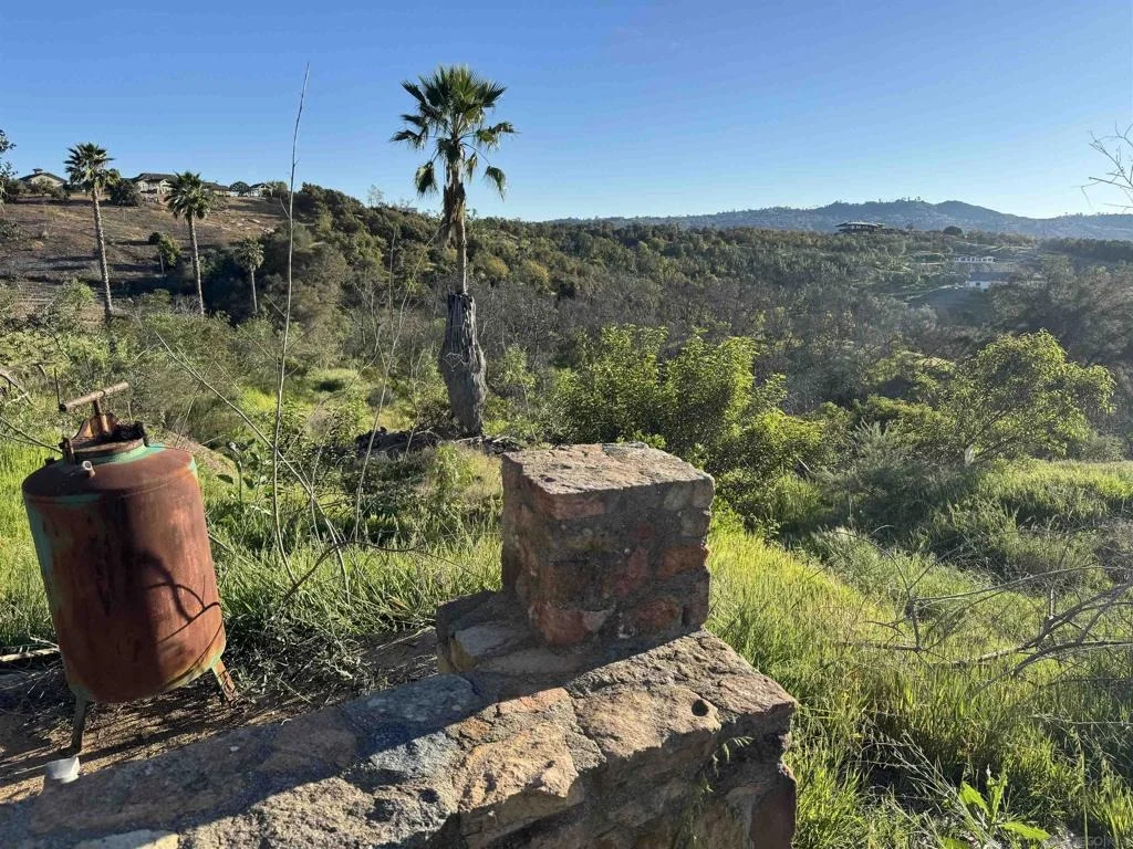 Photo of 30421 Castle Crest