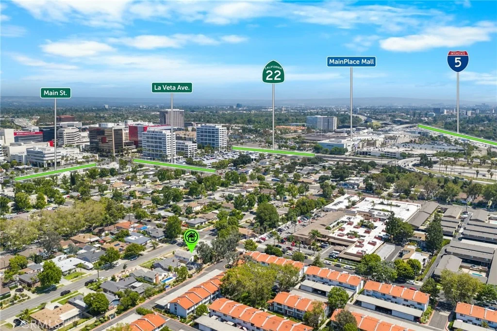 Photo of 380 S Devon