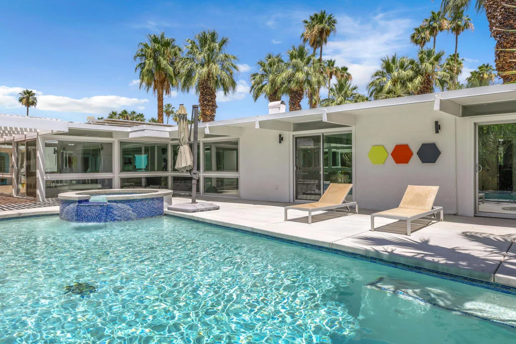 Photo of 1635 Palm Tree Drive