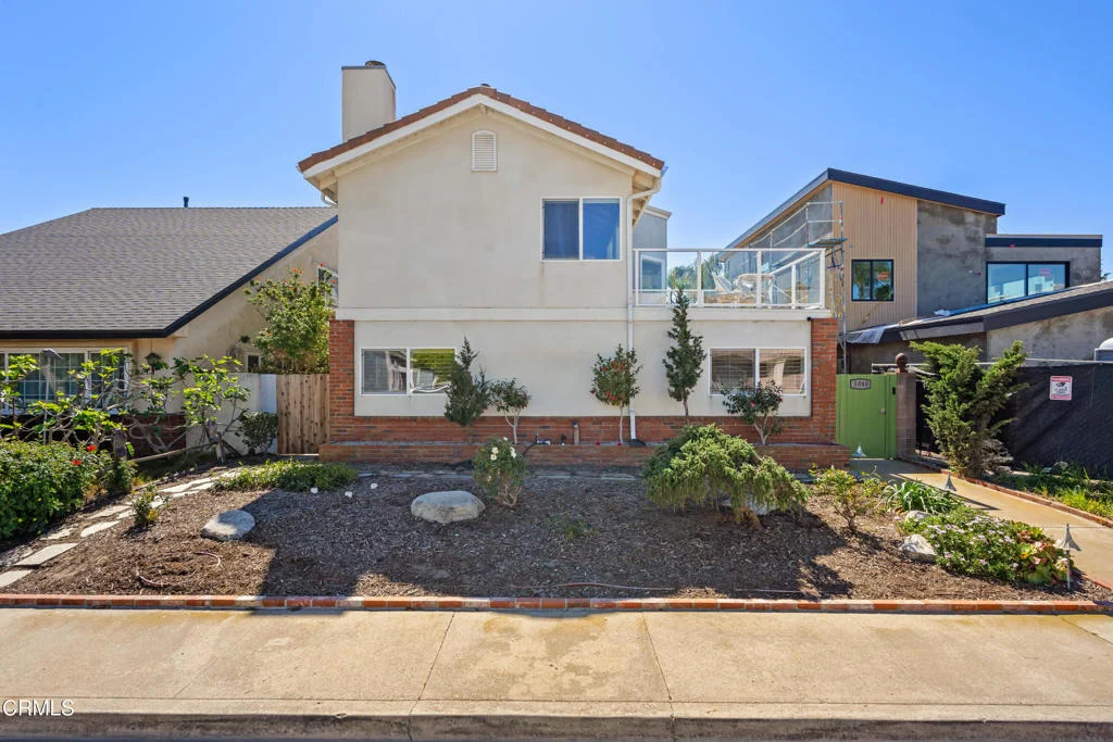 Photo of 5040 Island View Street