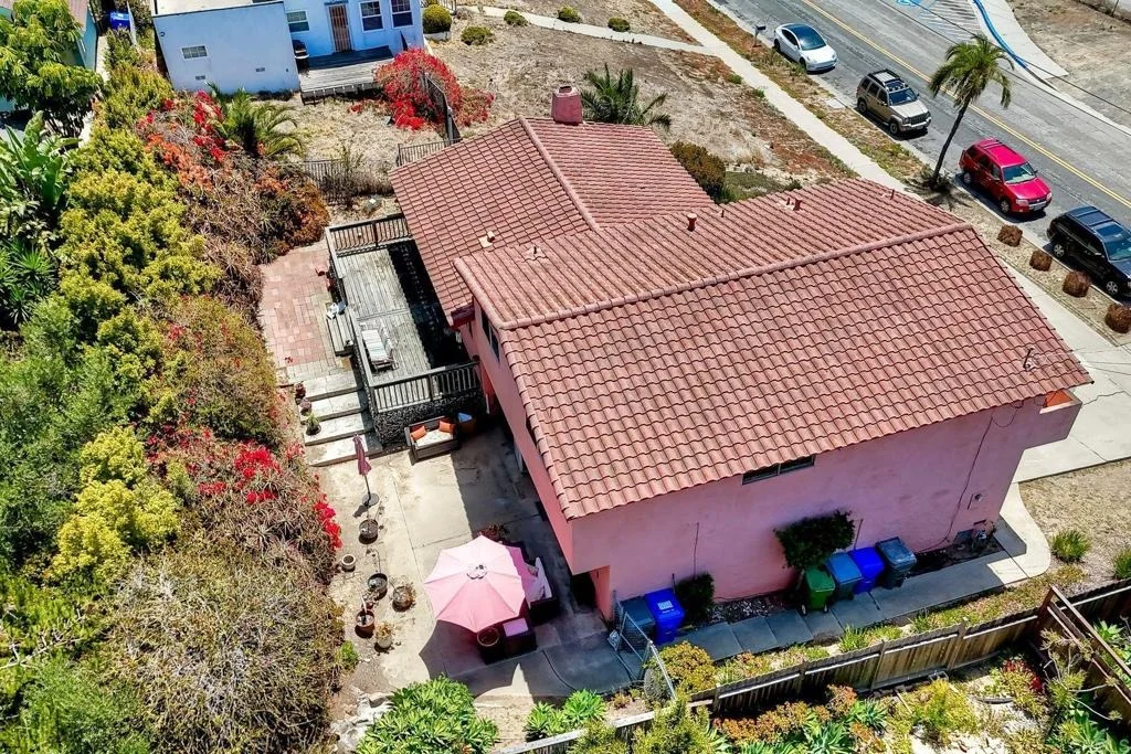 Photo of 2302 Greenbrier Drive
