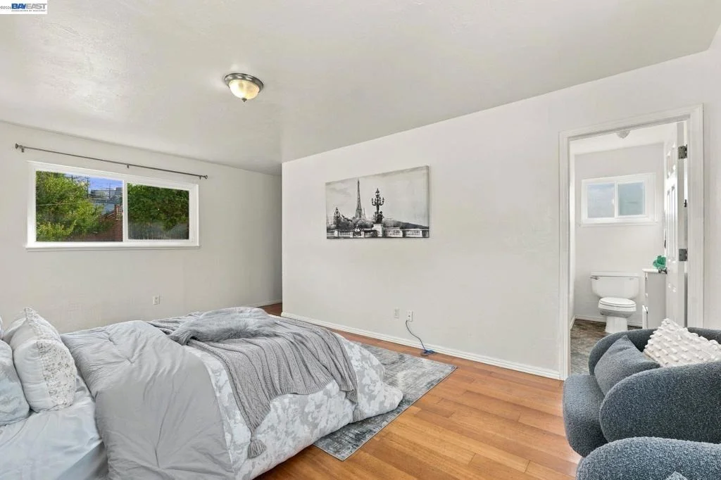 Photo of 3443 Brookdale Blvd