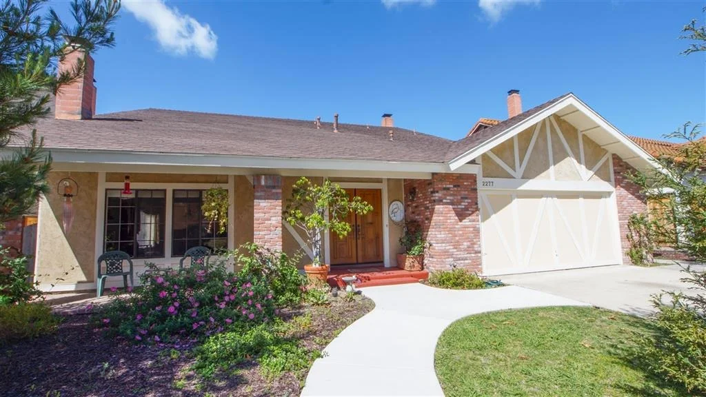 Photo of 2277 Valley Rd