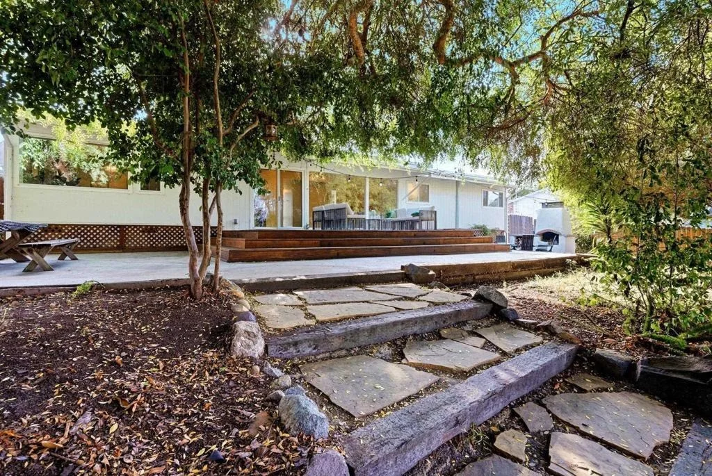 Photo of 161 Parnassus Circle