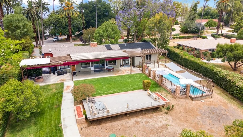 Photo of 2886 Mcallister