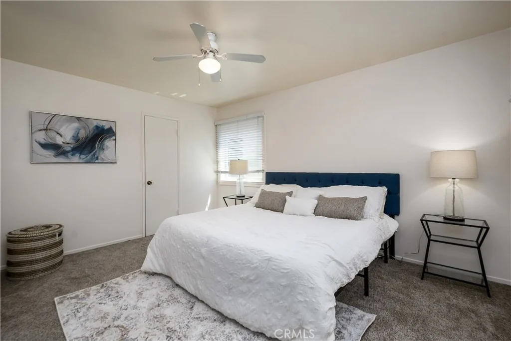Photo of 752 Agajanian