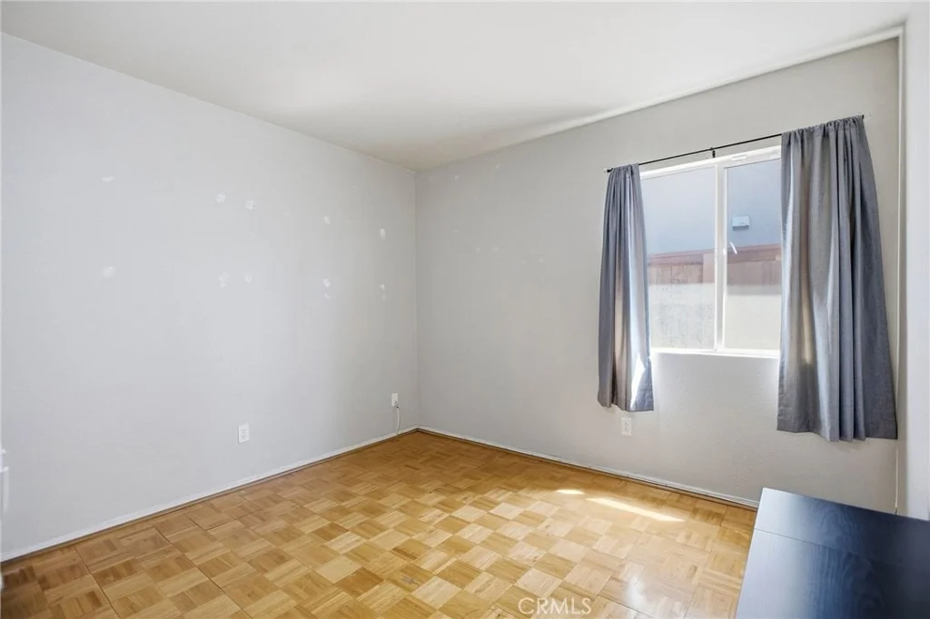 Photo of 27169 Sawyer Road