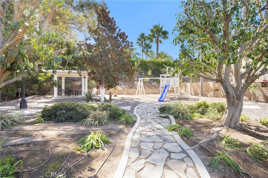 Photo of 2551 Rosser Dr
