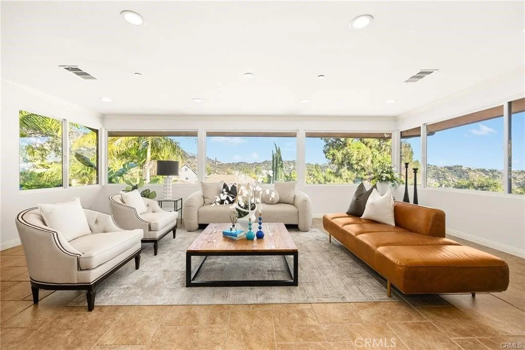 Photo of 2047 Carolwood Drive