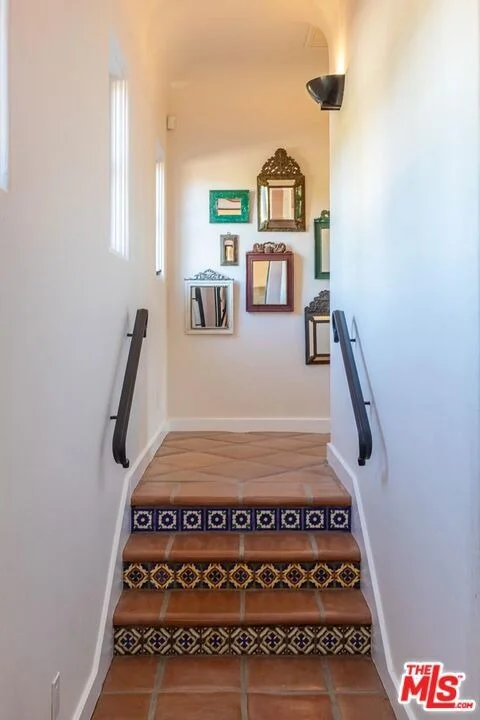 Photo of 202 Canada Street
