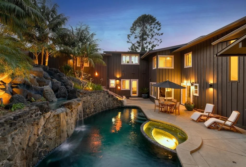 Photo of 3958 La Cresta