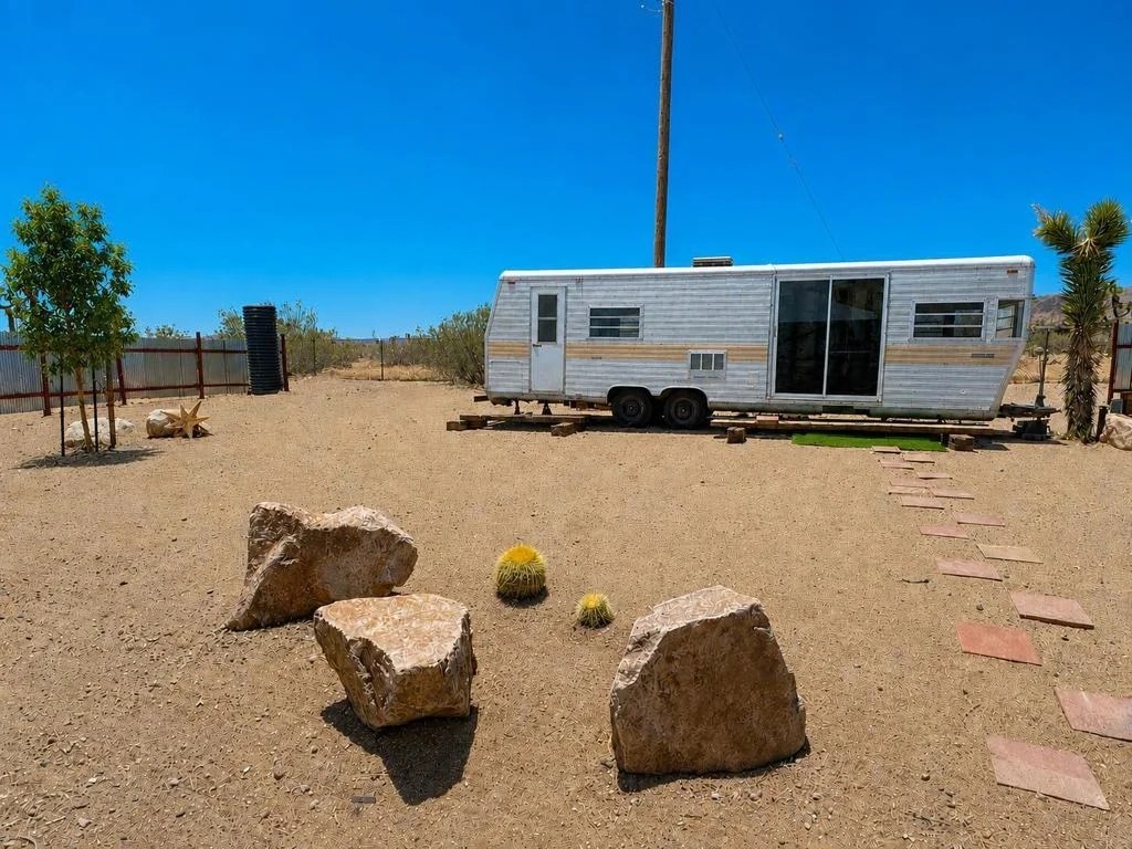 Photo of 1587 Deer Trail